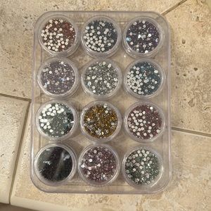 Multicolored Rhinestones for Nails